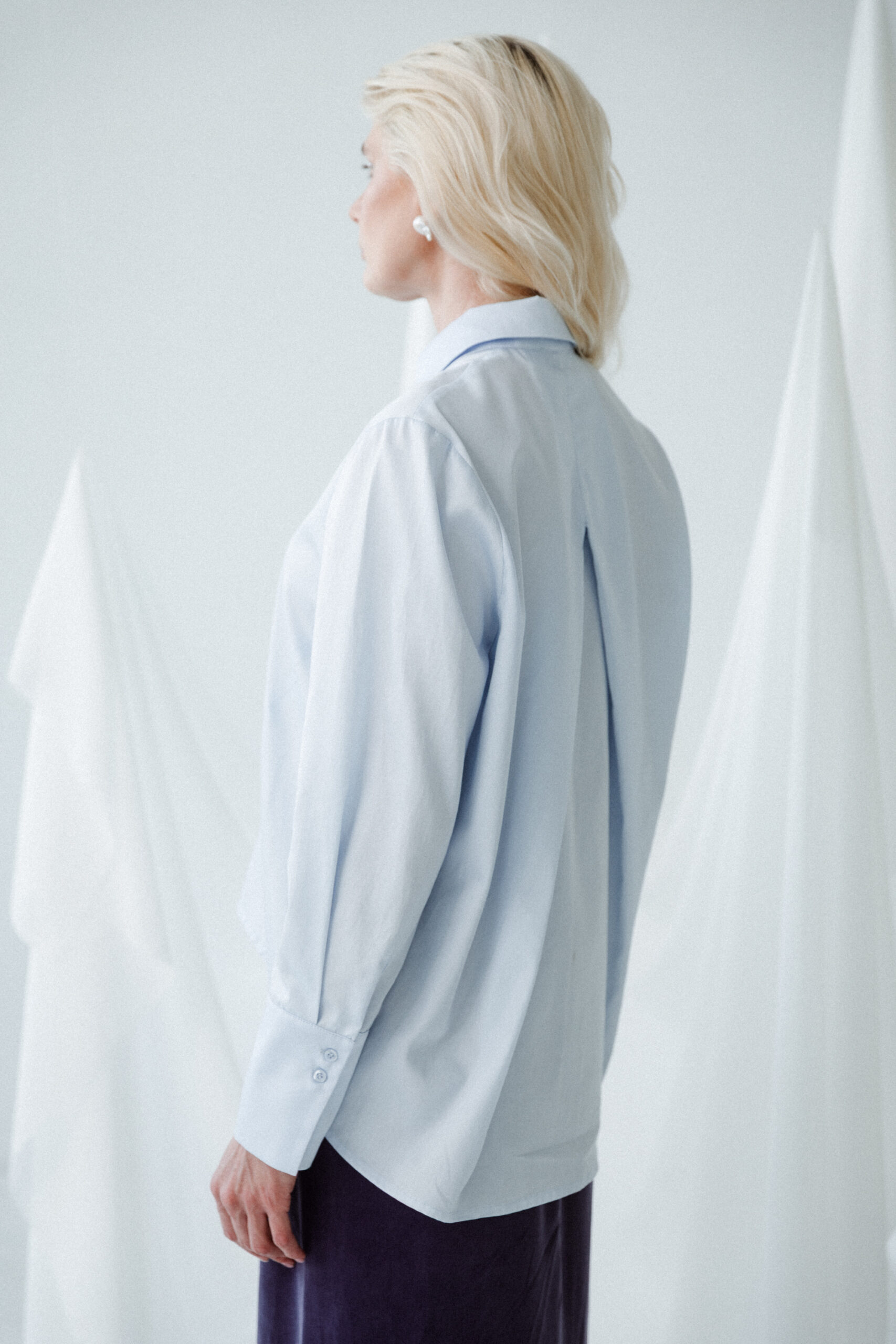 koszula z wiązaniem FLOW ice blue - obrazek 4